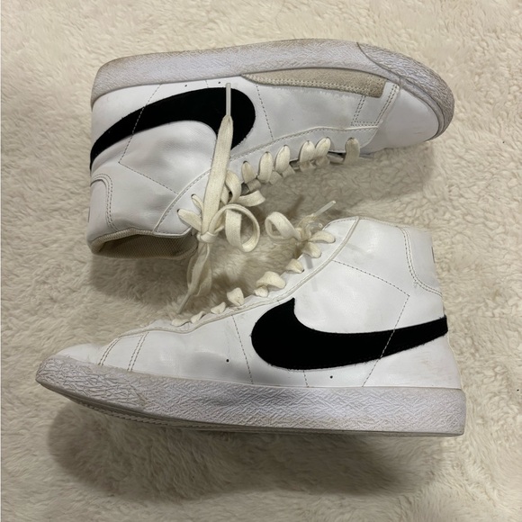 Nike blazers - Picture 1 of 4